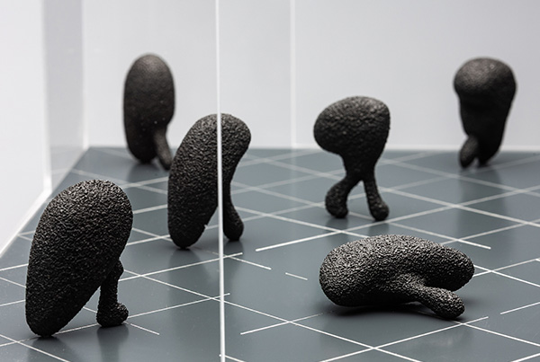 Vulnerable Worlds – An interactive sculpture